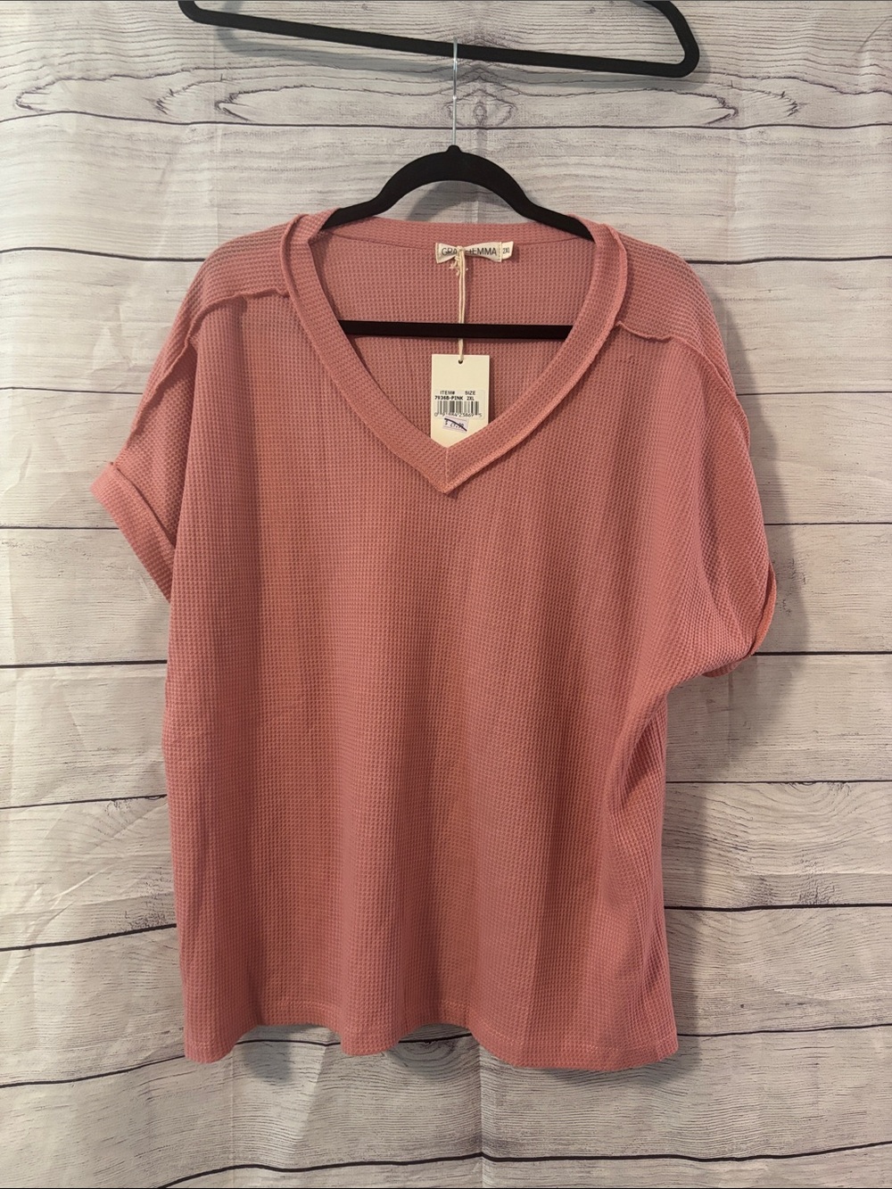 NEW WITH TAGS Boutique Waffle Knit V-Neck Tee - Blush Pink